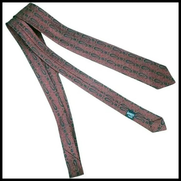 Dark Red Skinny Tie, Heavy Texture Paisley Thin Necktie Early 60s Vintage - Picture 6 of 11